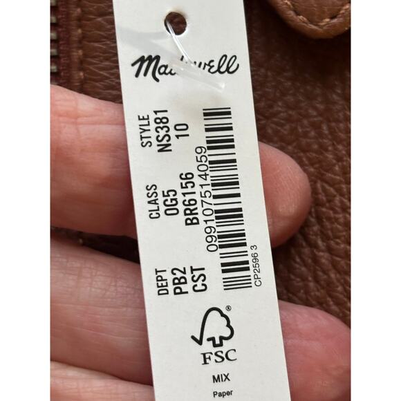 Madewell Shrunken Zip Front lamb leather Jacket, NWT, polished, street style - Picture 7 of 7